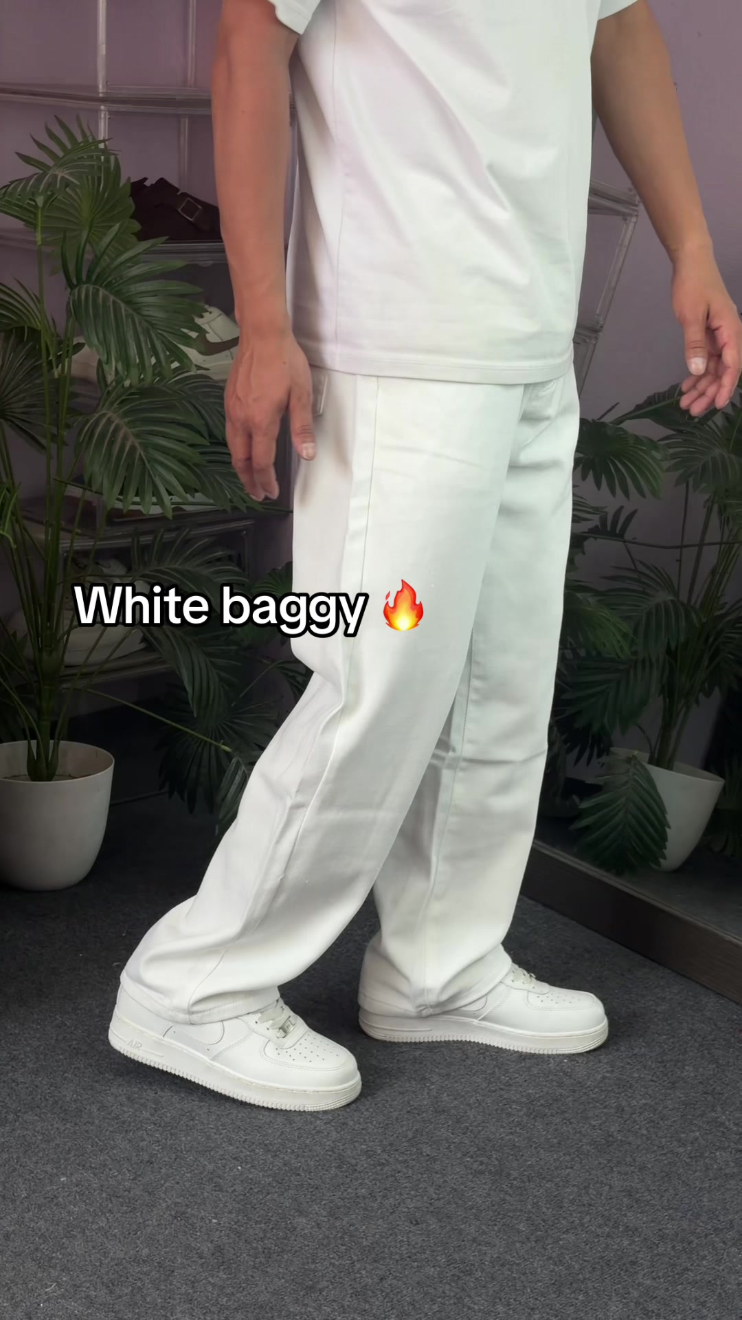 @whitetone