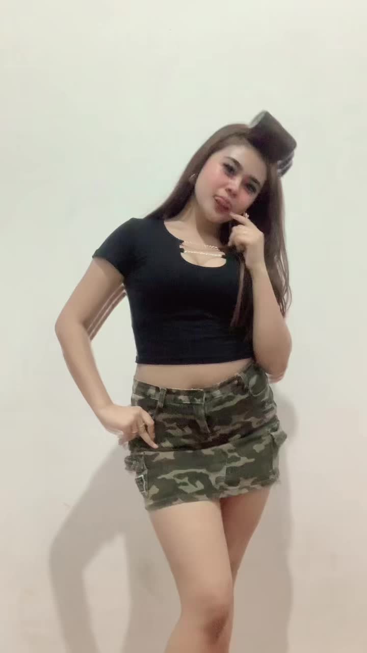 @dipoo