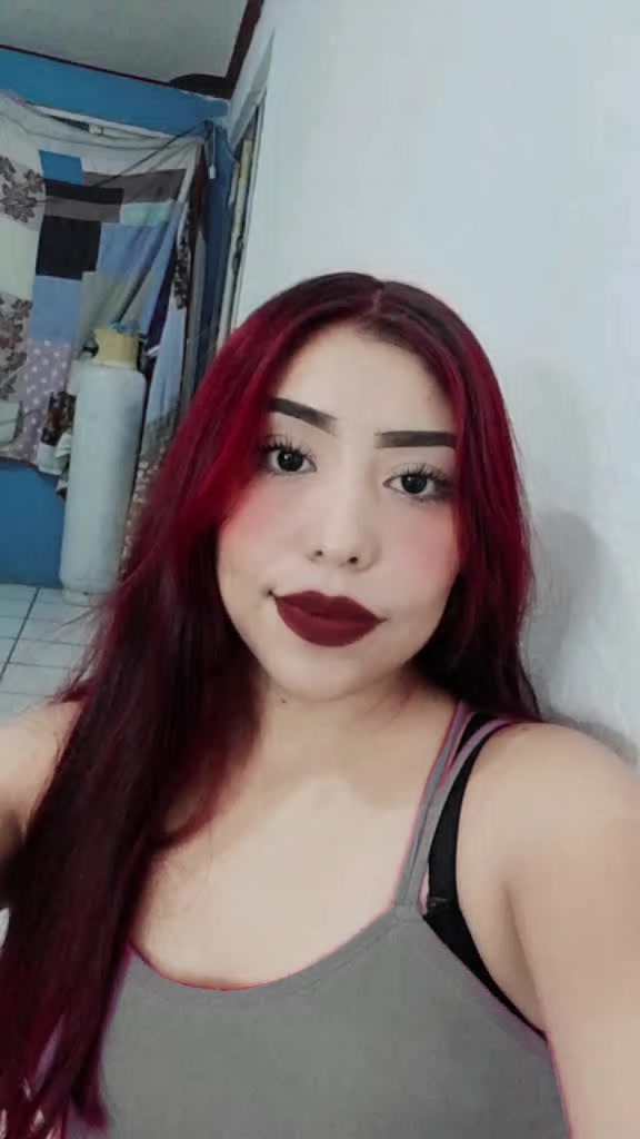 @Alesita💜🌸