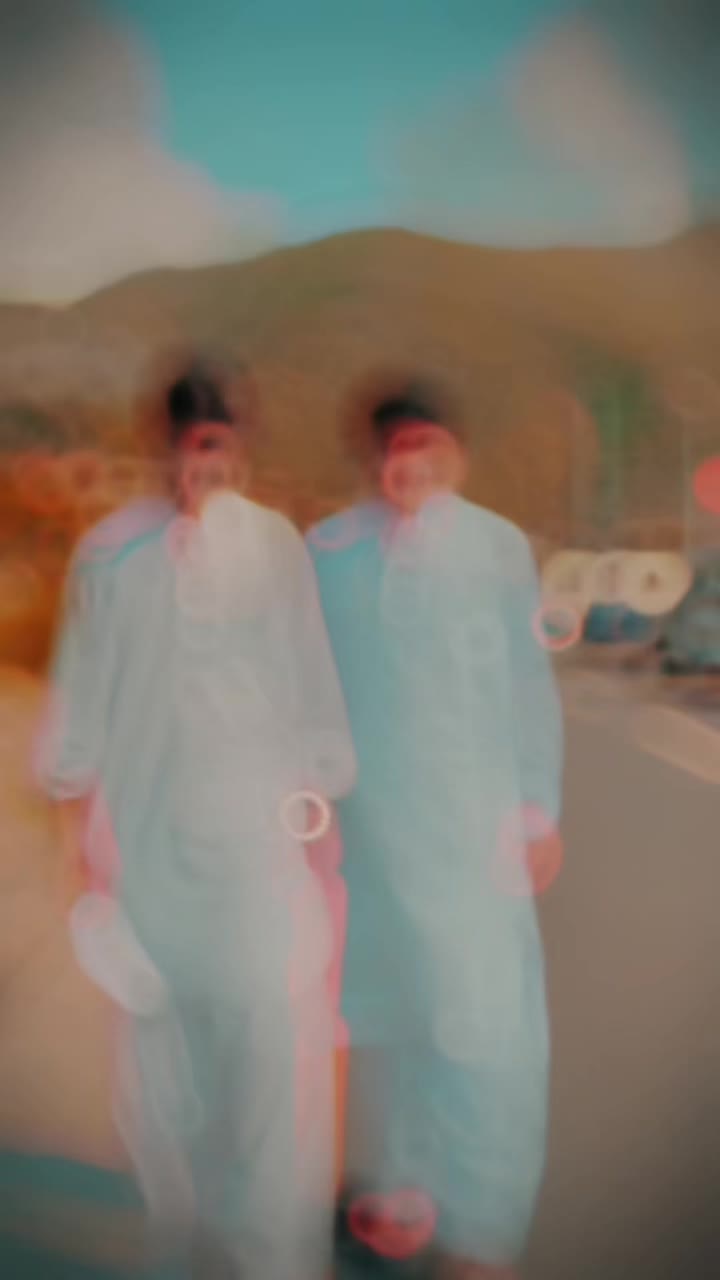 @****