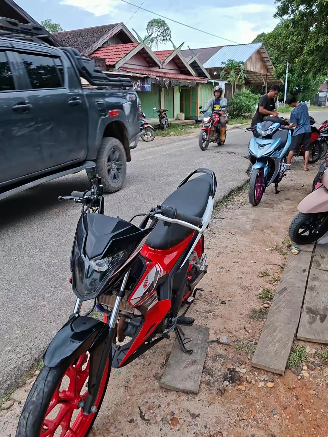 @AKBAR MOTOR TUMBANG SAMBA