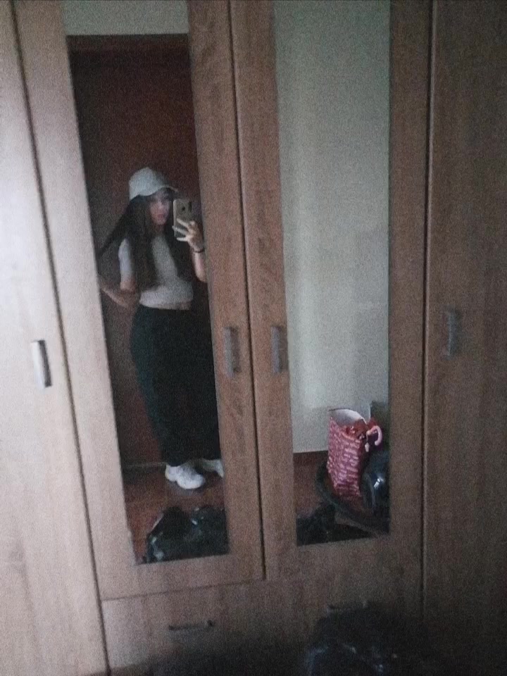 @нина јевтић🧡🪐