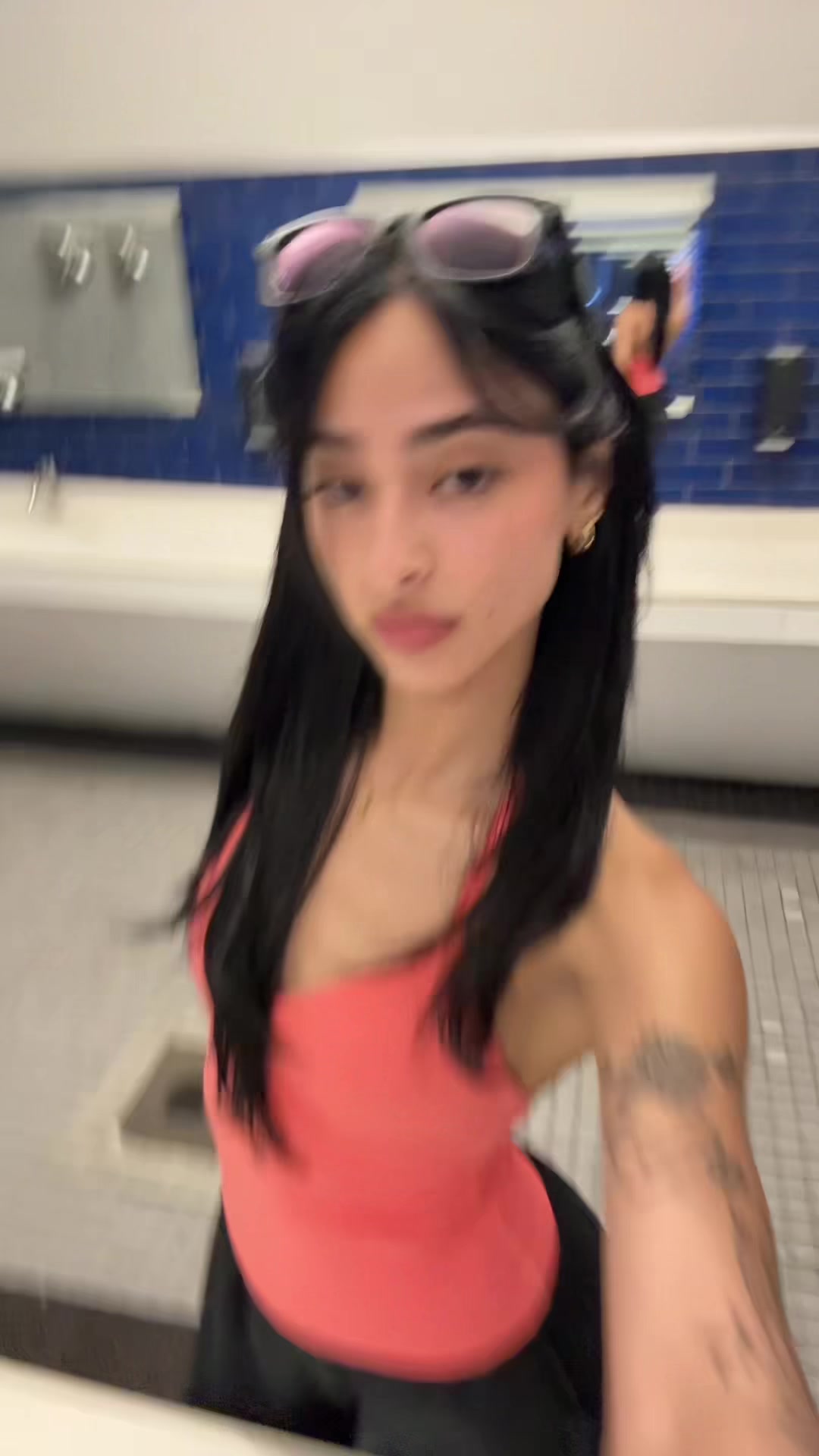@Daaviaanaa