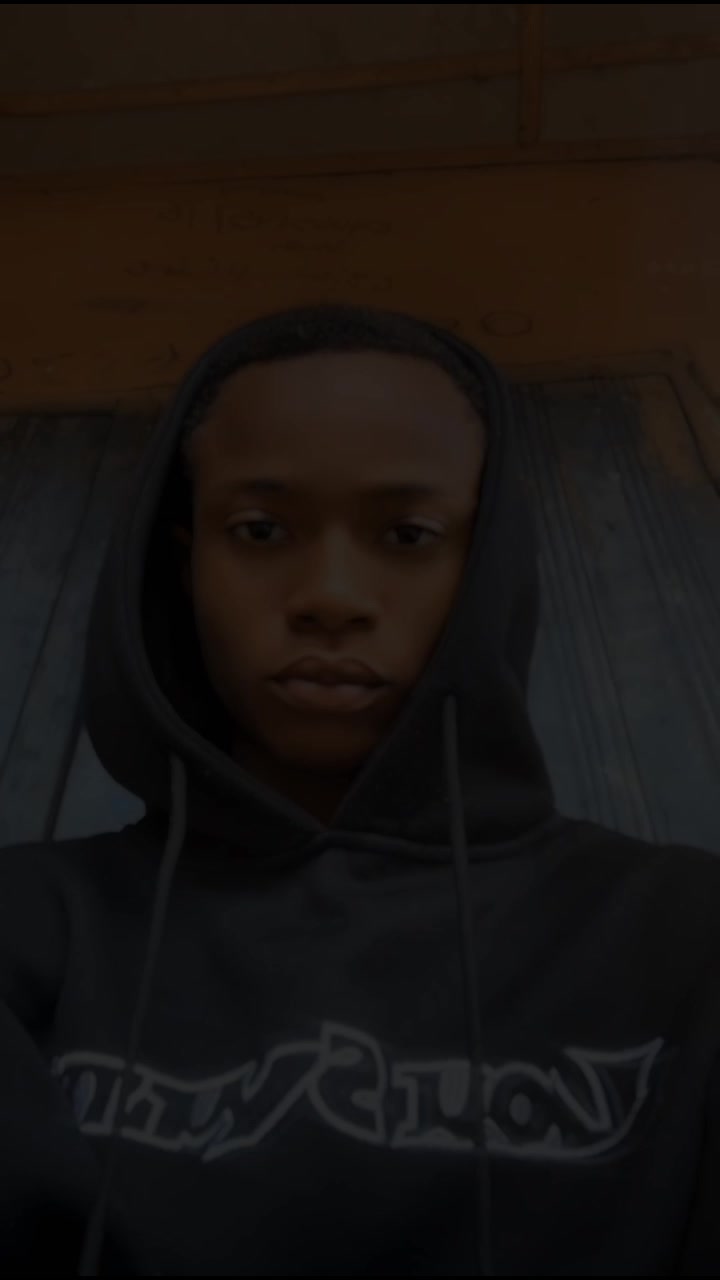 @🏝️🧃ṢÂMMÎ🔟