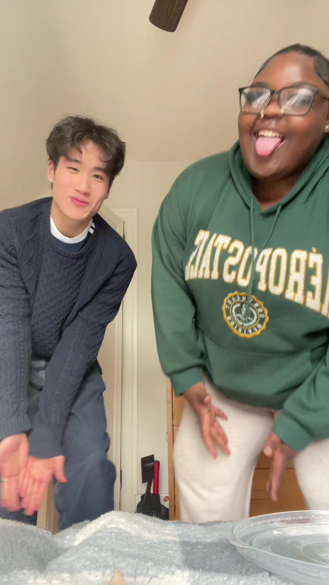 @🤨