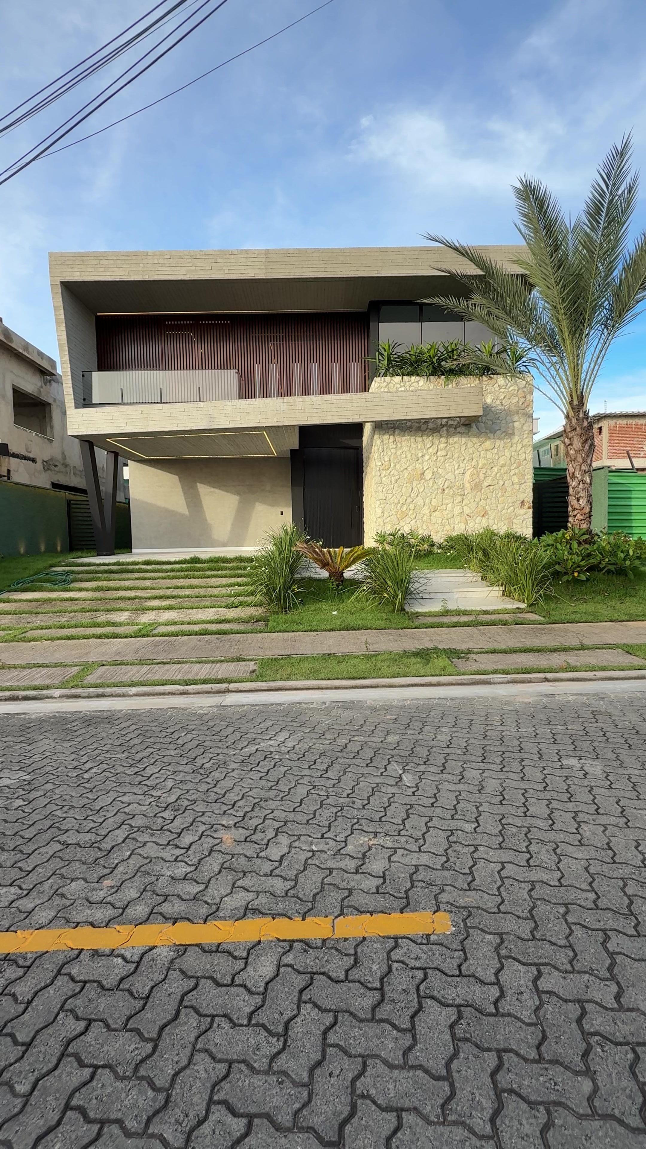 @Sanderson Falcão