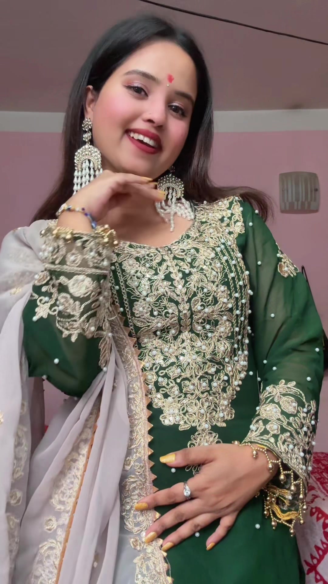 @Sheena_jais🦢🪷