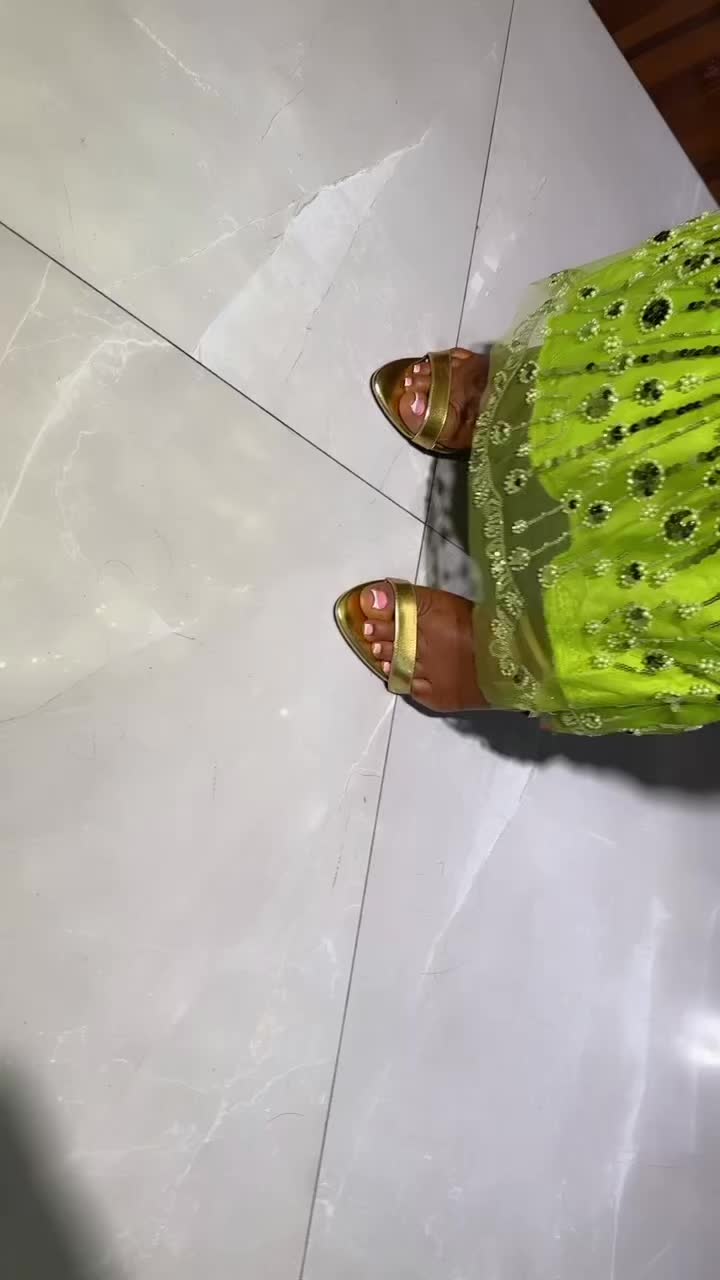 @AYOMIDE 🌸