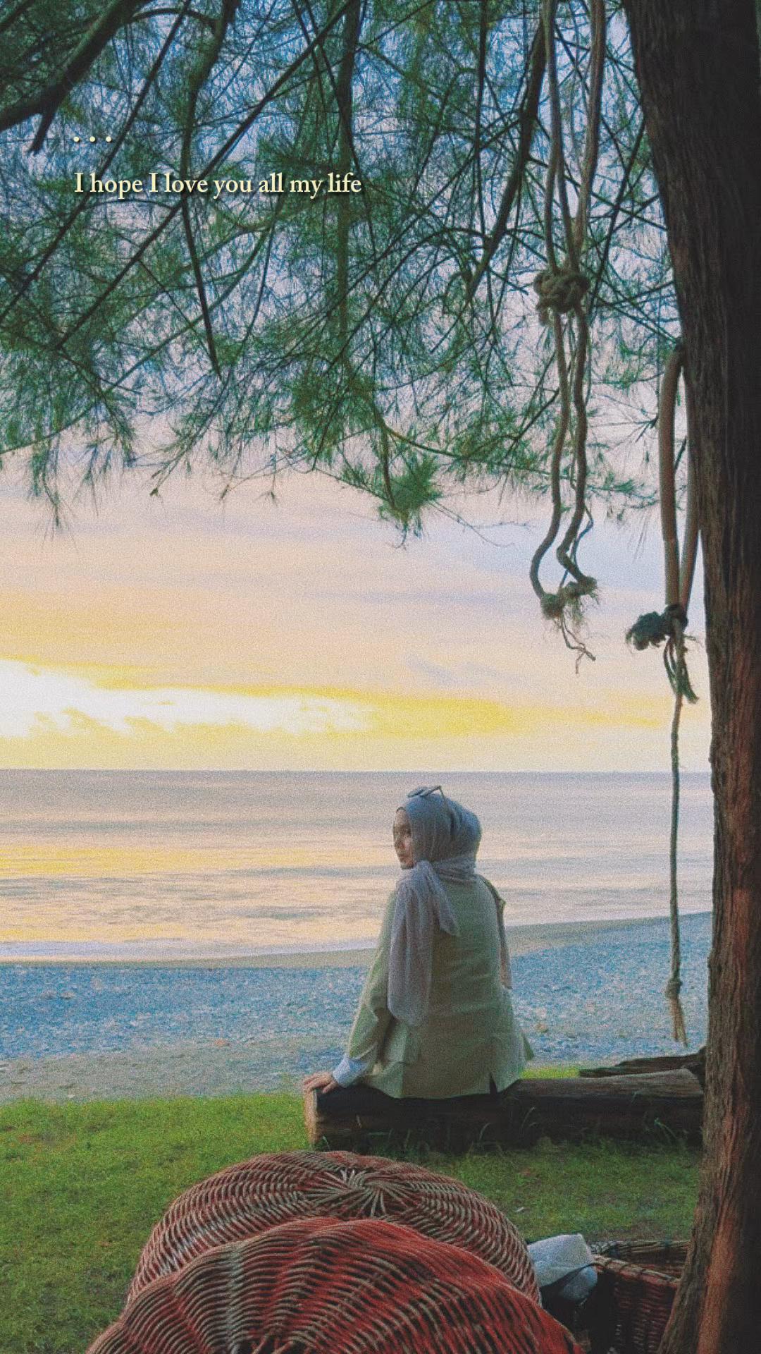 @travelersnona