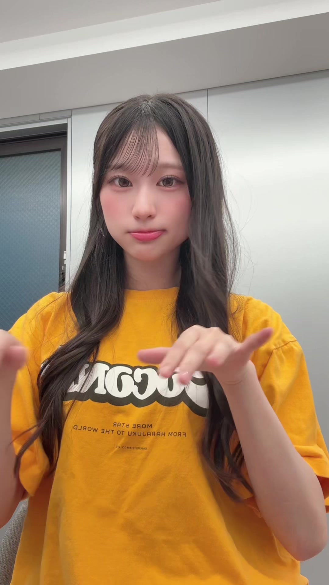 @新井心菜(MORESTAR)