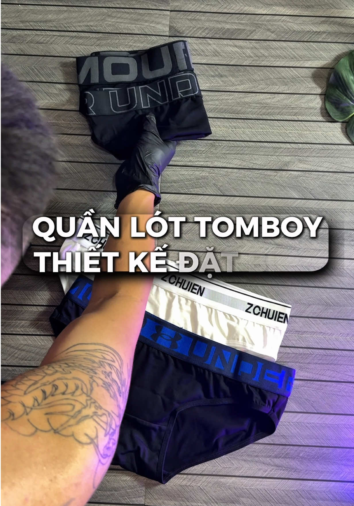 @Kh&aacute;nh &Aacute;o Nịt Tomboy Trans