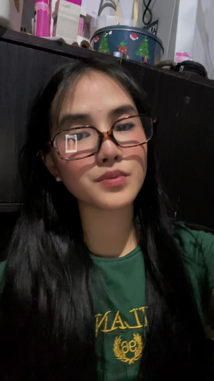 @Ella