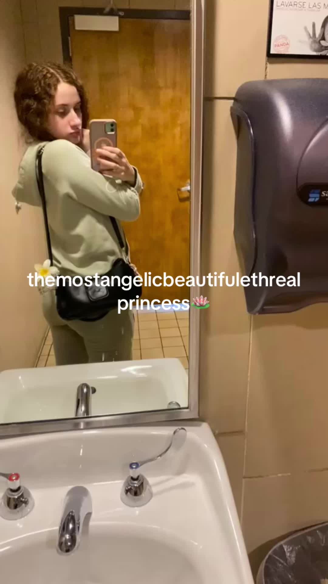 @brooklyn౨ৎ