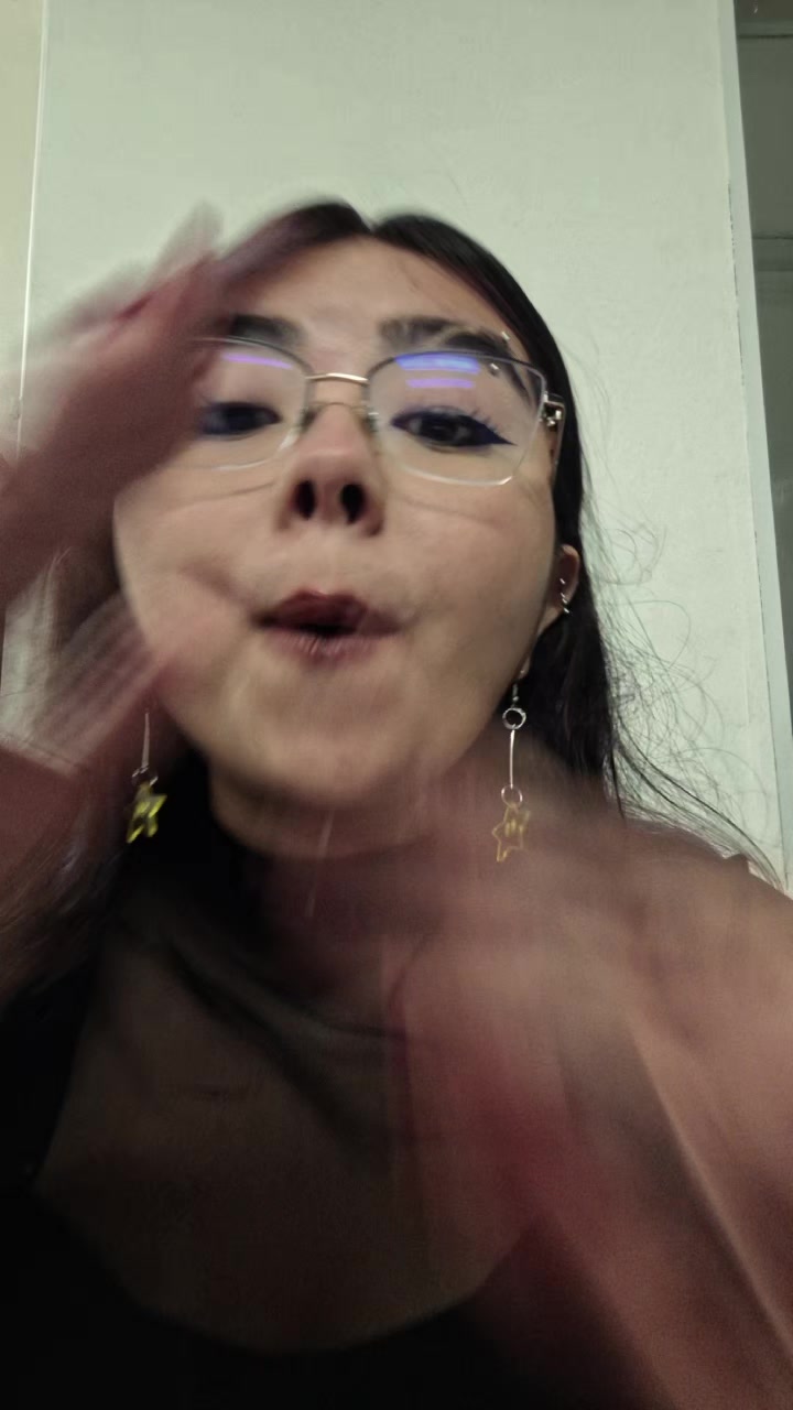 @Mari_Hanae