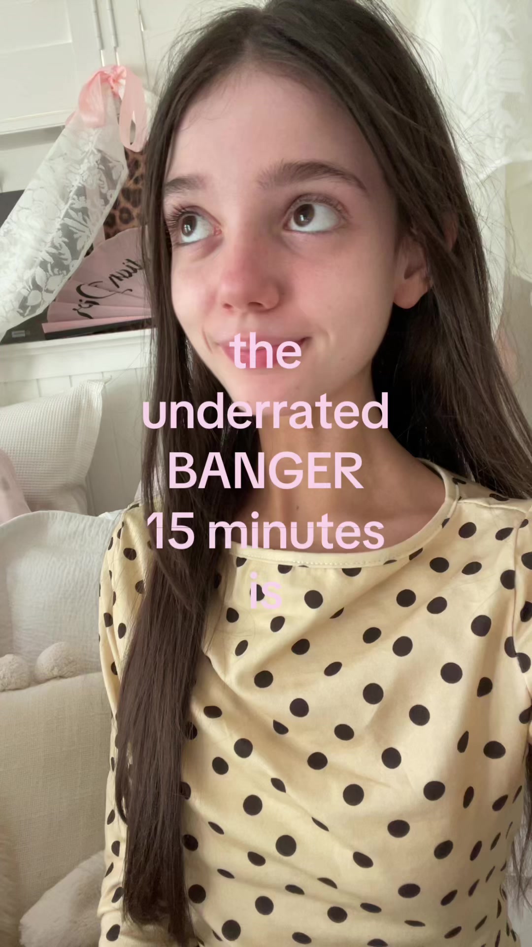@Chlo ᥫ᭡