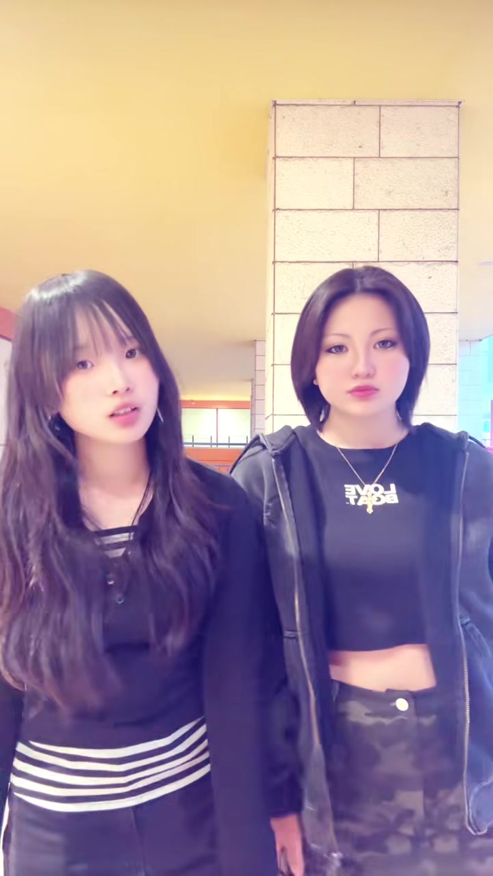 @かの