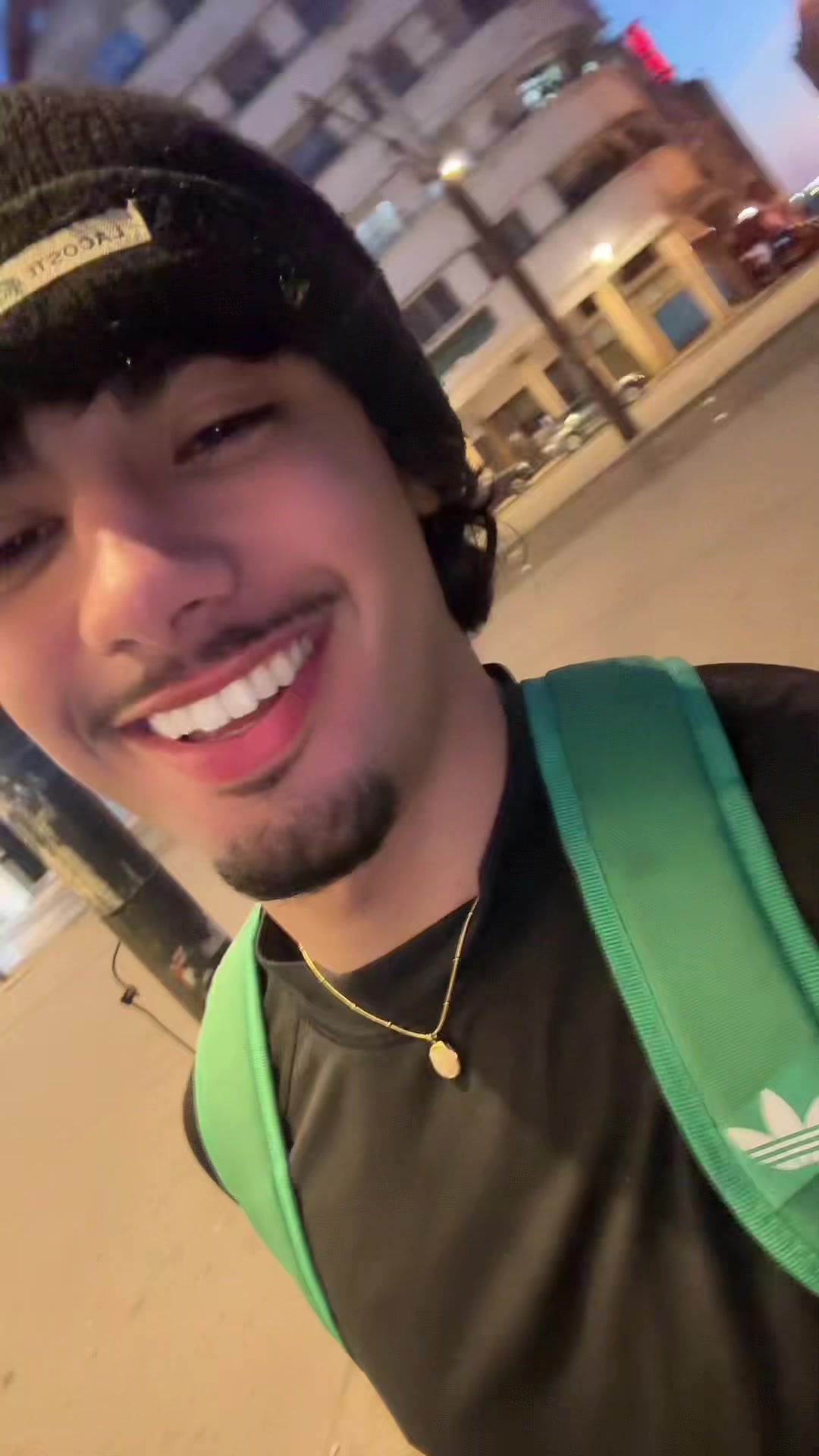 @Simoooox