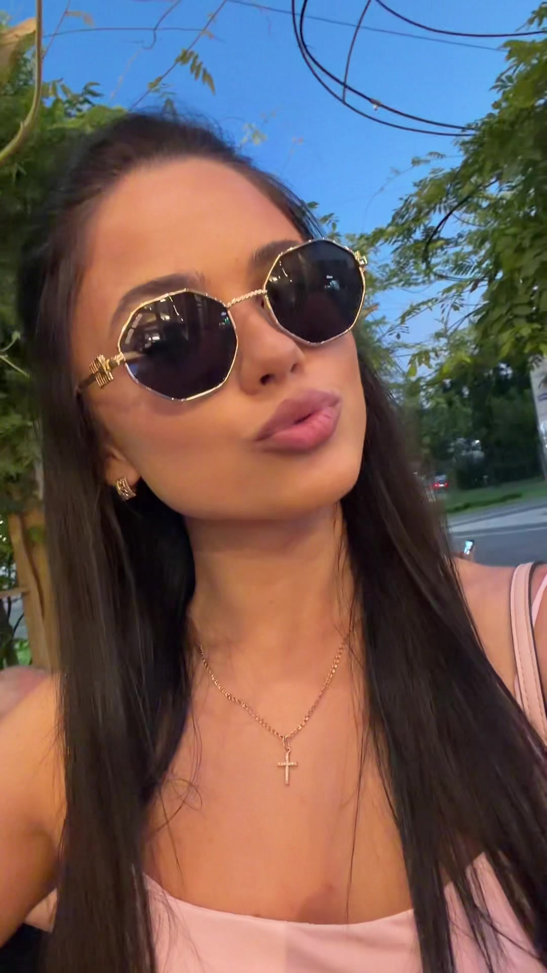 @danielacebotarii