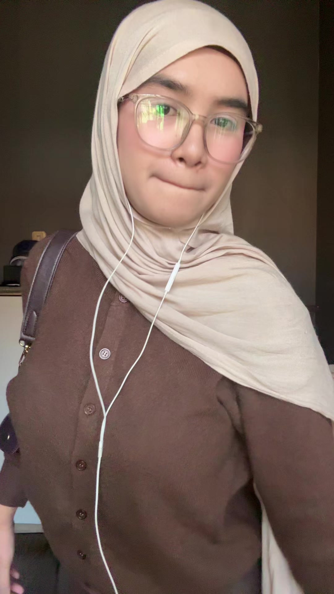 @Nayyut