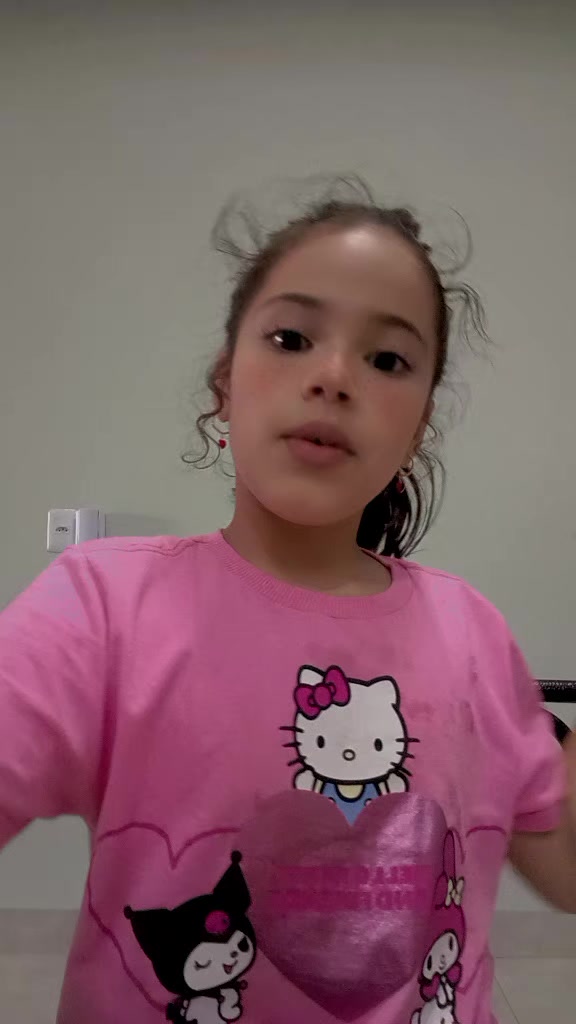 @Valentina Fernandes