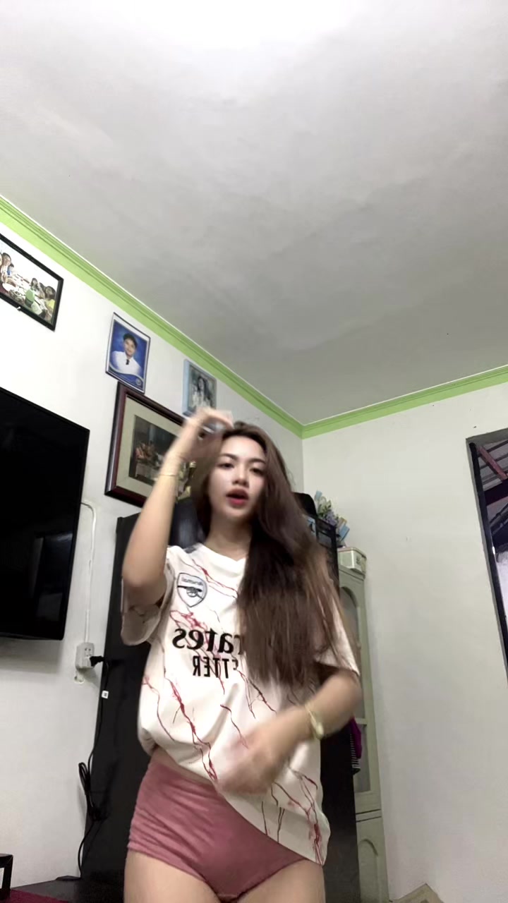 @Ar ianne