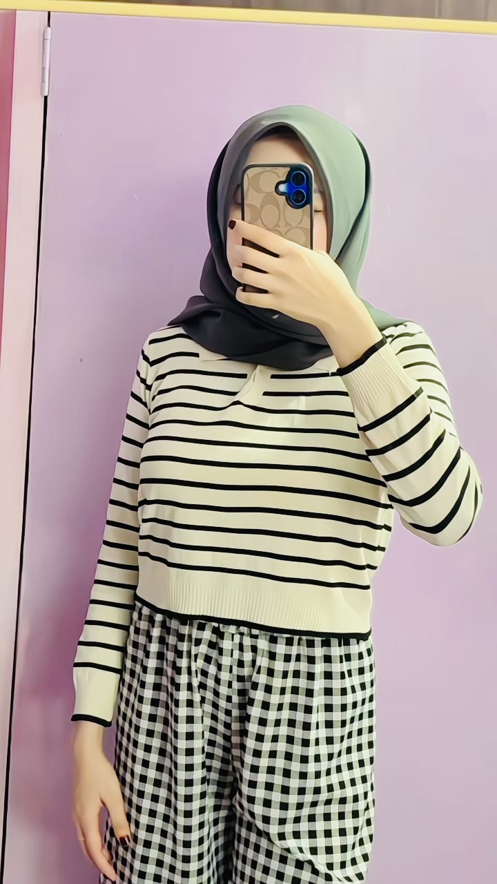 @🦋