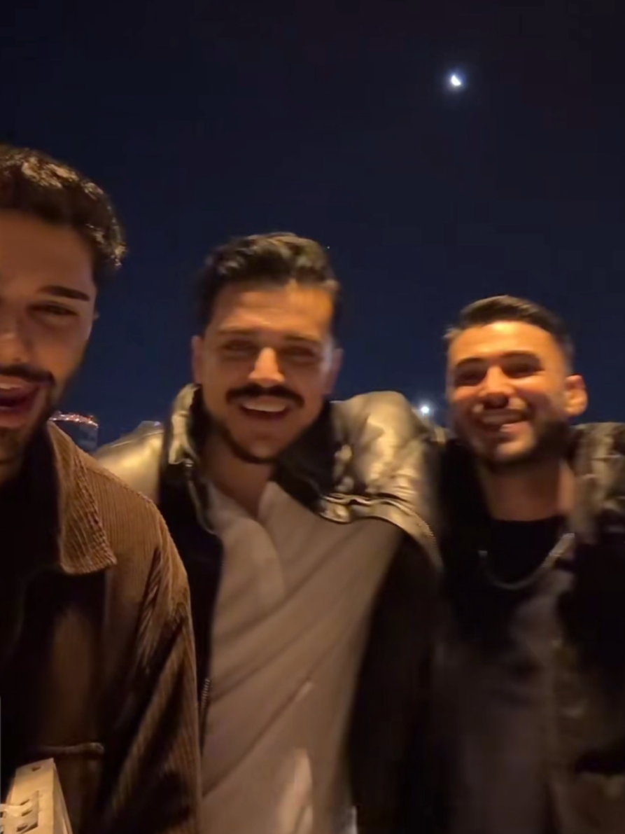 @Akhundova♡