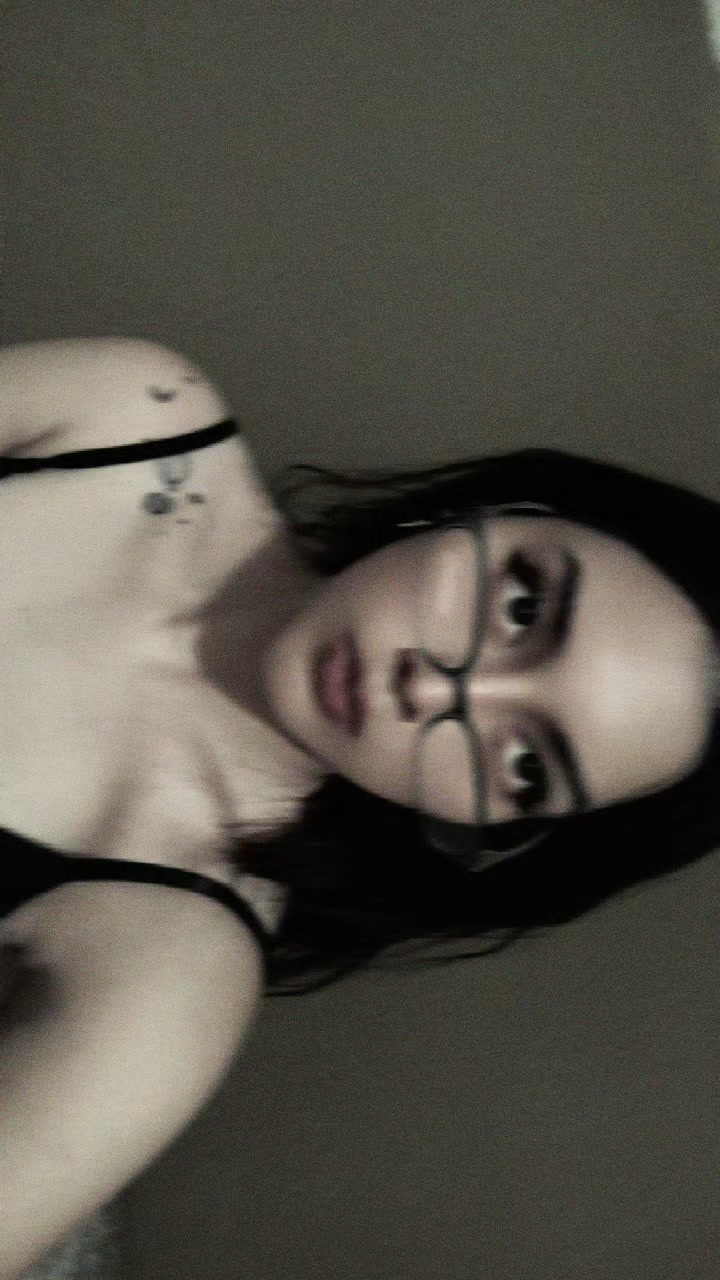 @yaretzi