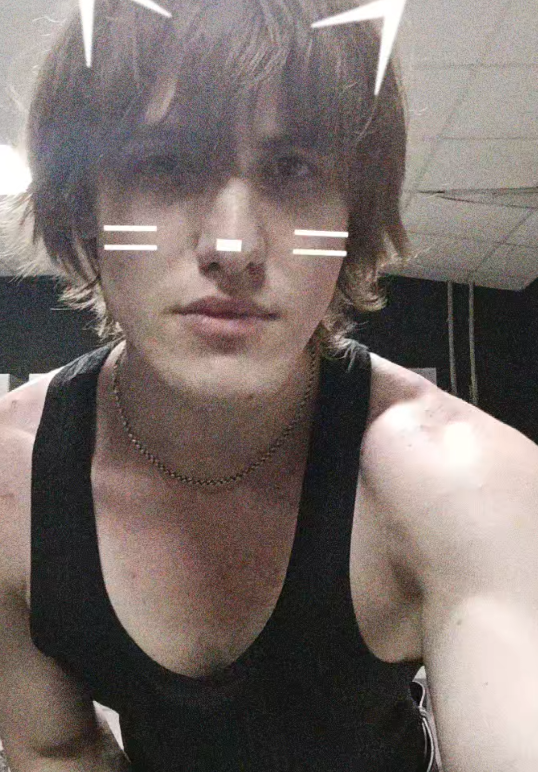 @︎︎︎︎lav