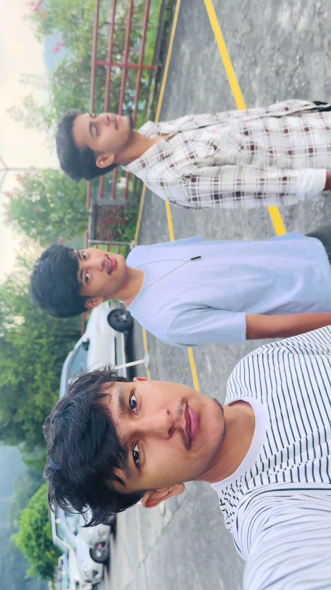 @PRAVASH CHAU