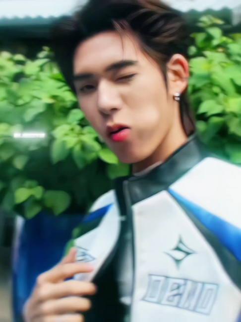 @๐ญ๐๐๐๐๐๐