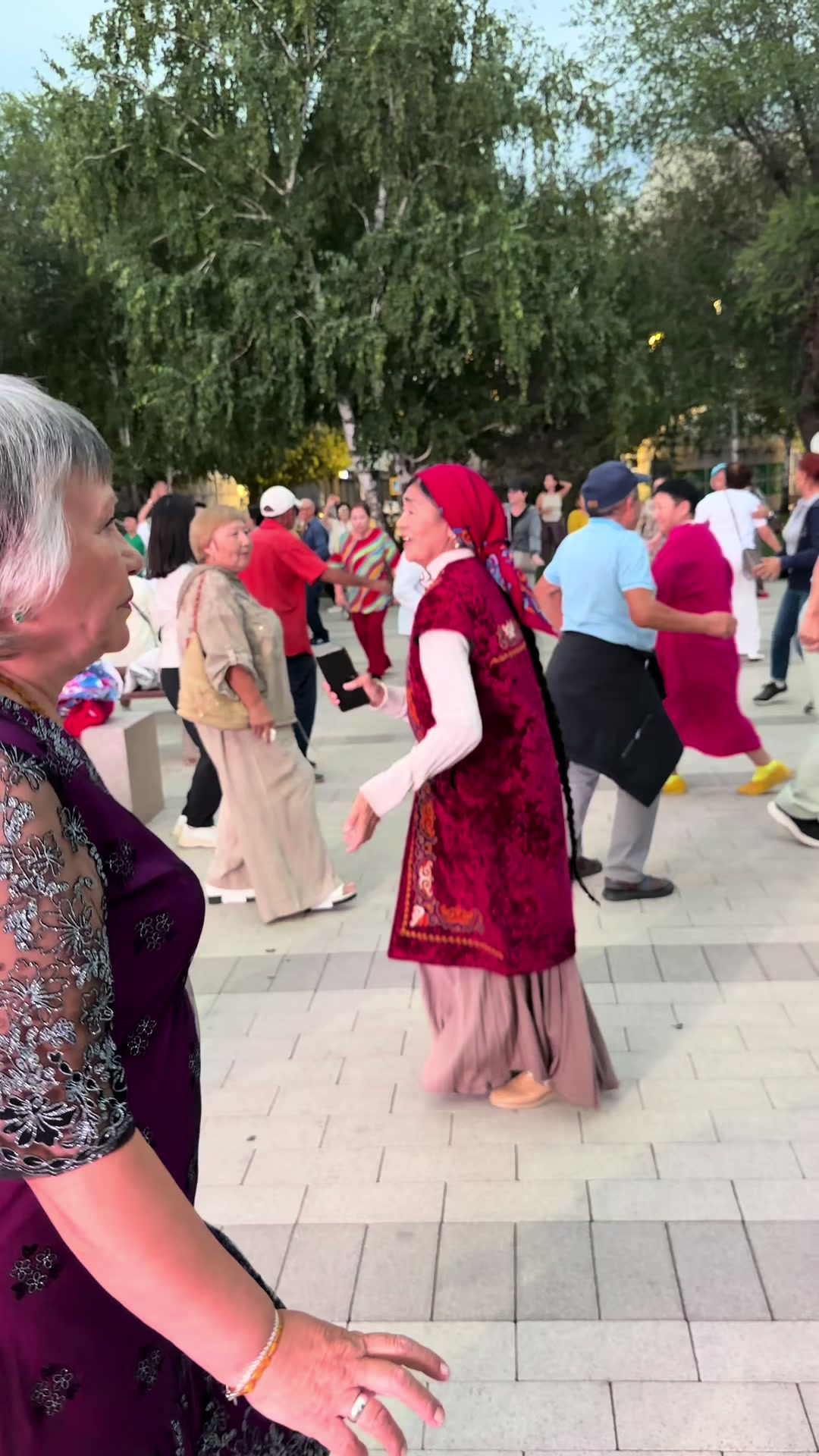 @АлуЗара