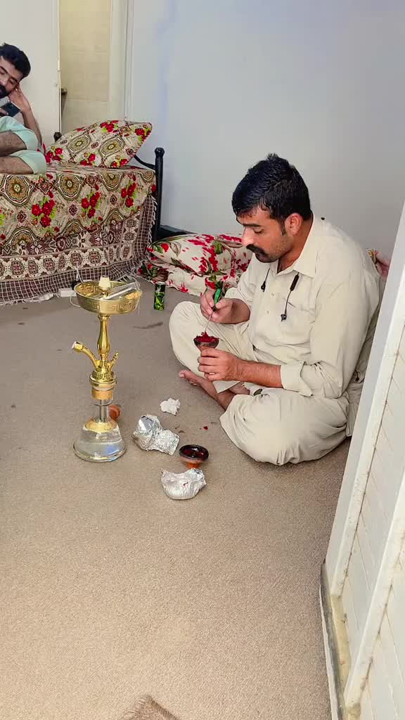 @پردیسی