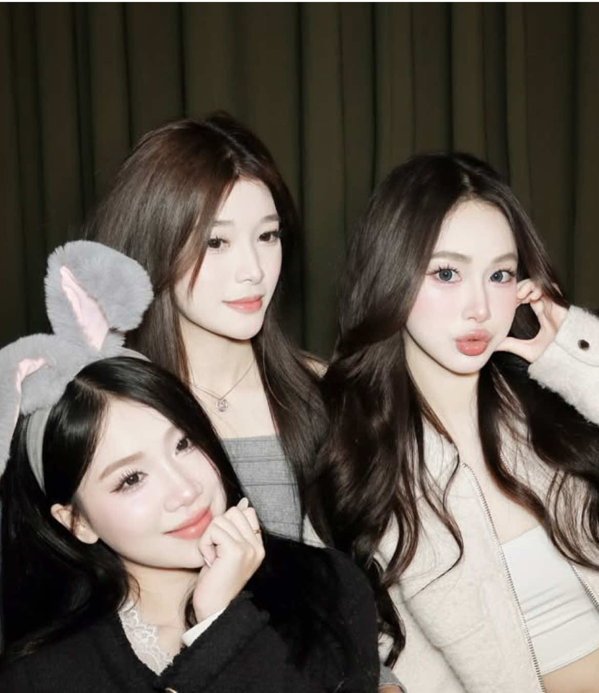 @Cô Bé Lọ Rem