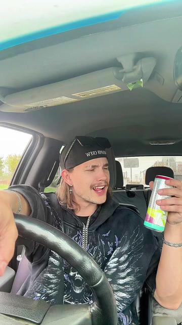 @J🕷️Gwilly💜