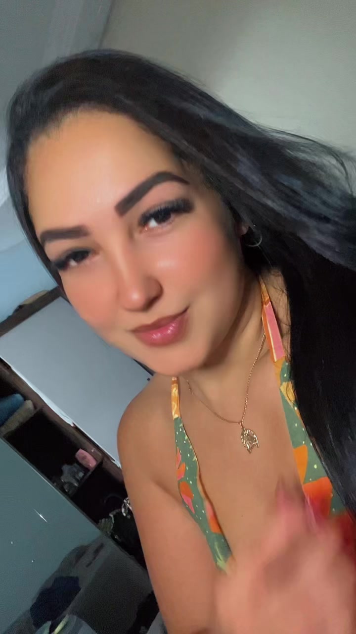 @Heláine