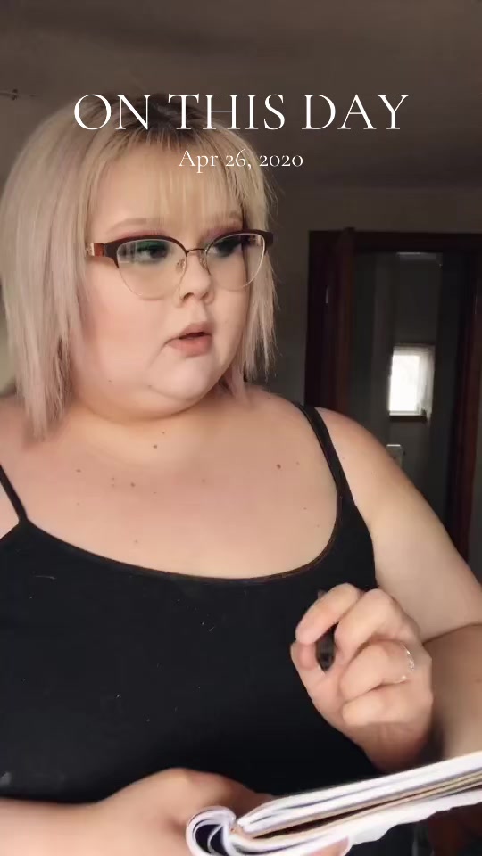 @Queensizebeauty ♡