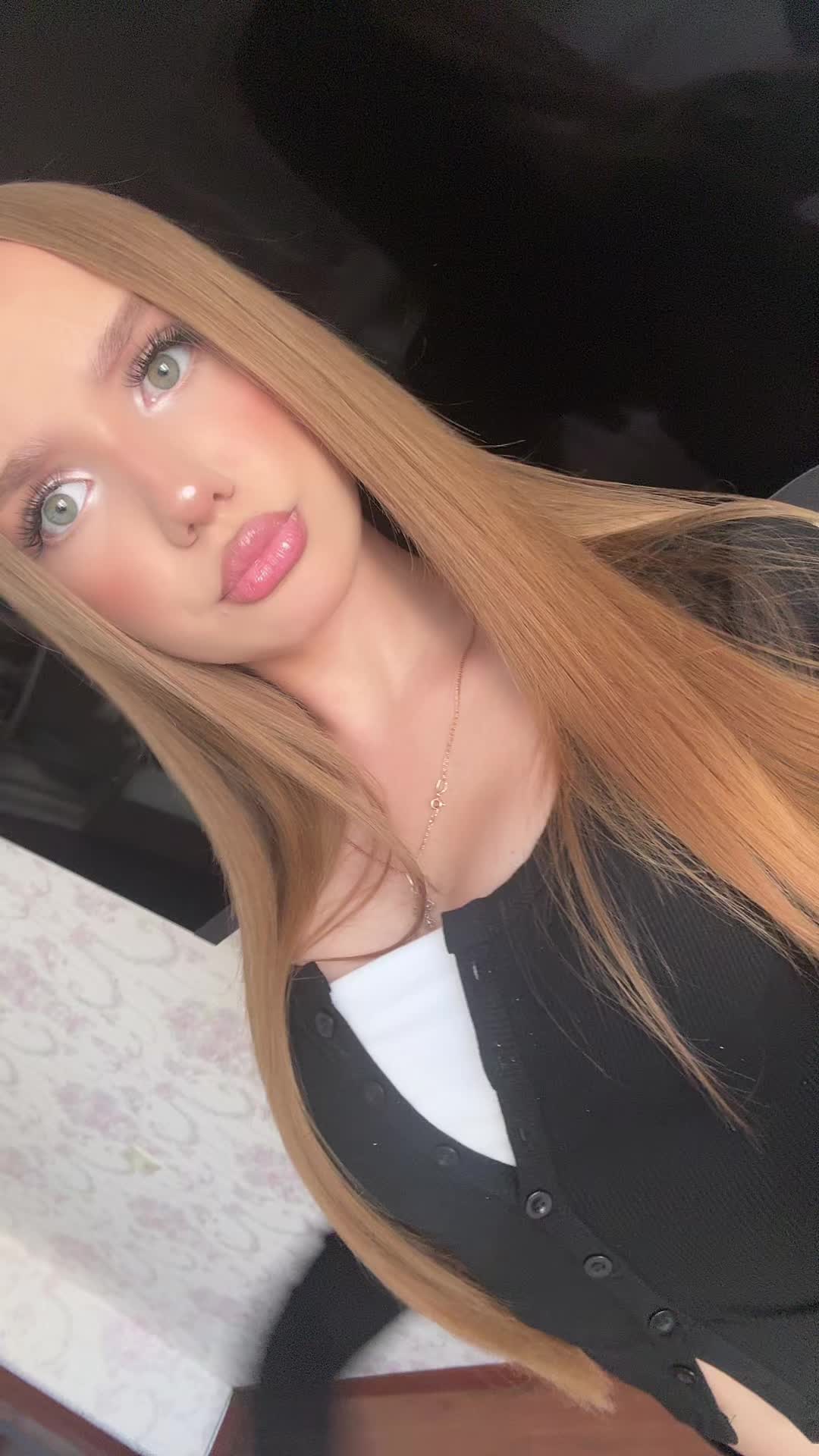 @𝓴𝓻𝓲𝓼𝓽𝔀𝓮🪽