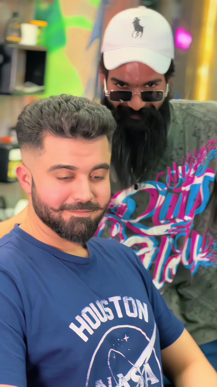 @Tail Waly Hair Art