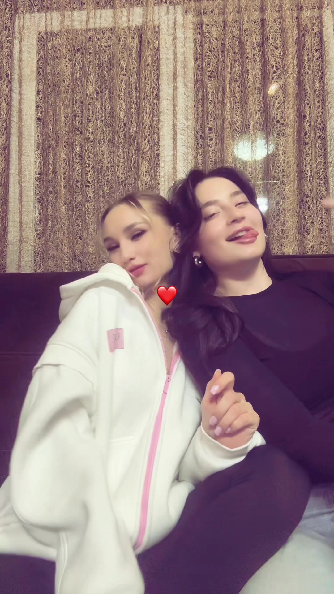 @𝕐𝕒𝕟𝕒 🦋