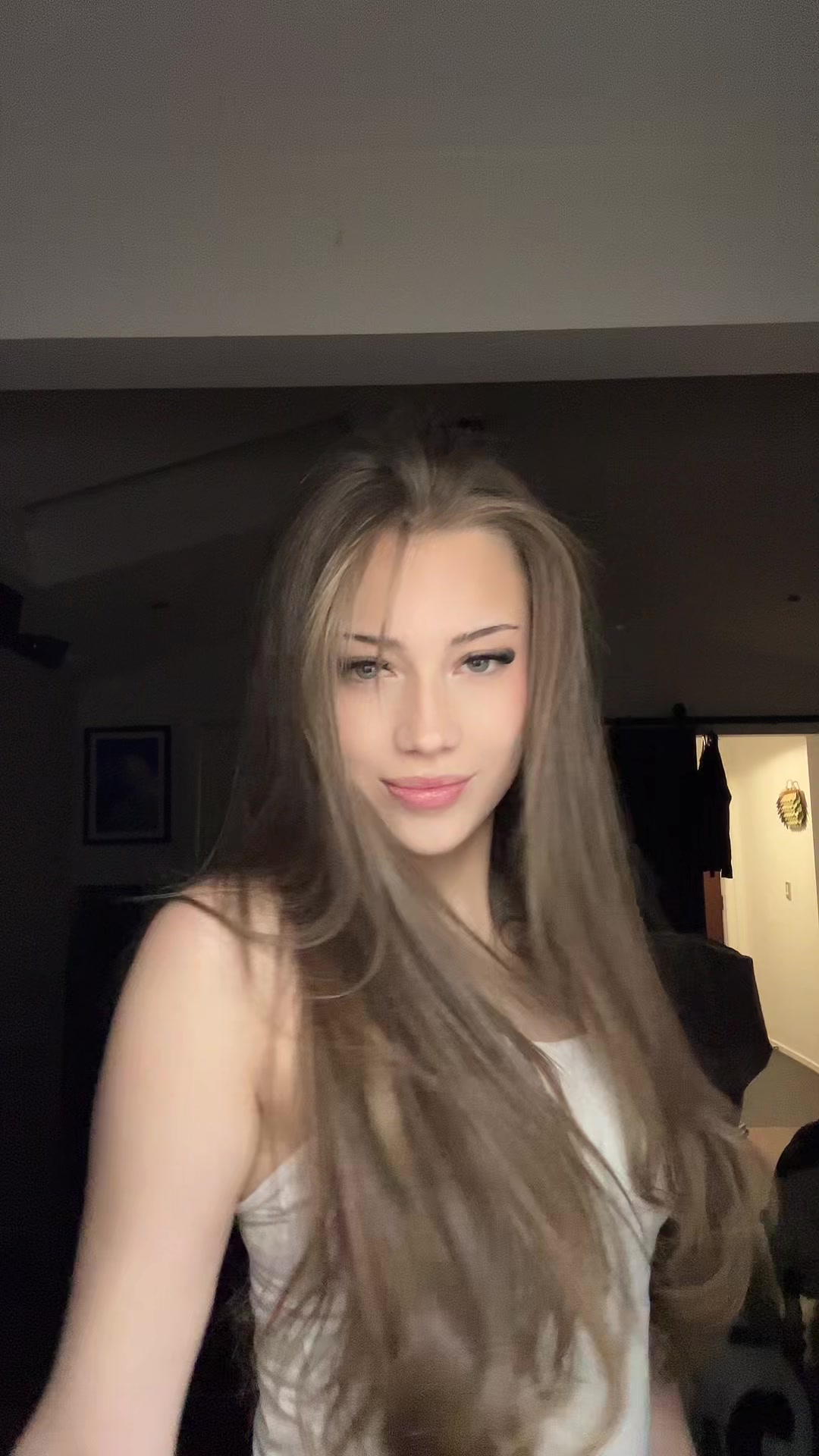 @𝒜𝓊𝓃𝓉𝒾𝑒 𝒜𝓂𝒷𝑒𝓇🌻