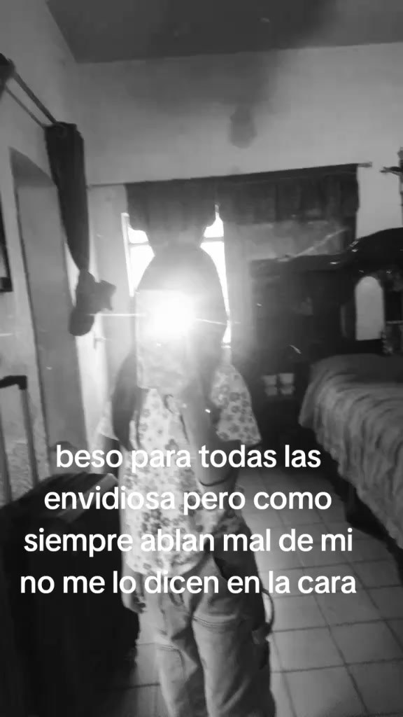 @DANIELA 🤭🌷🩰