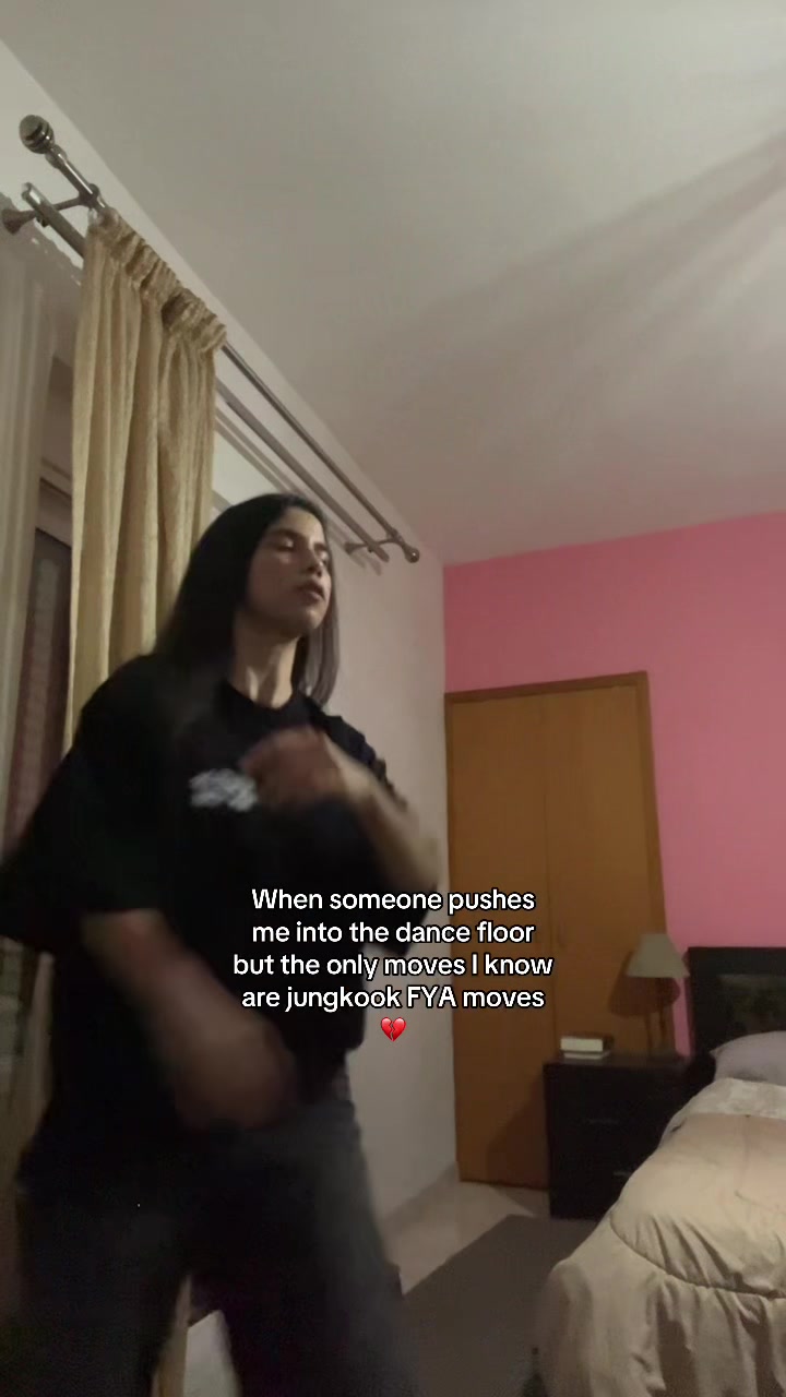 @๐๐๐๐๐โท