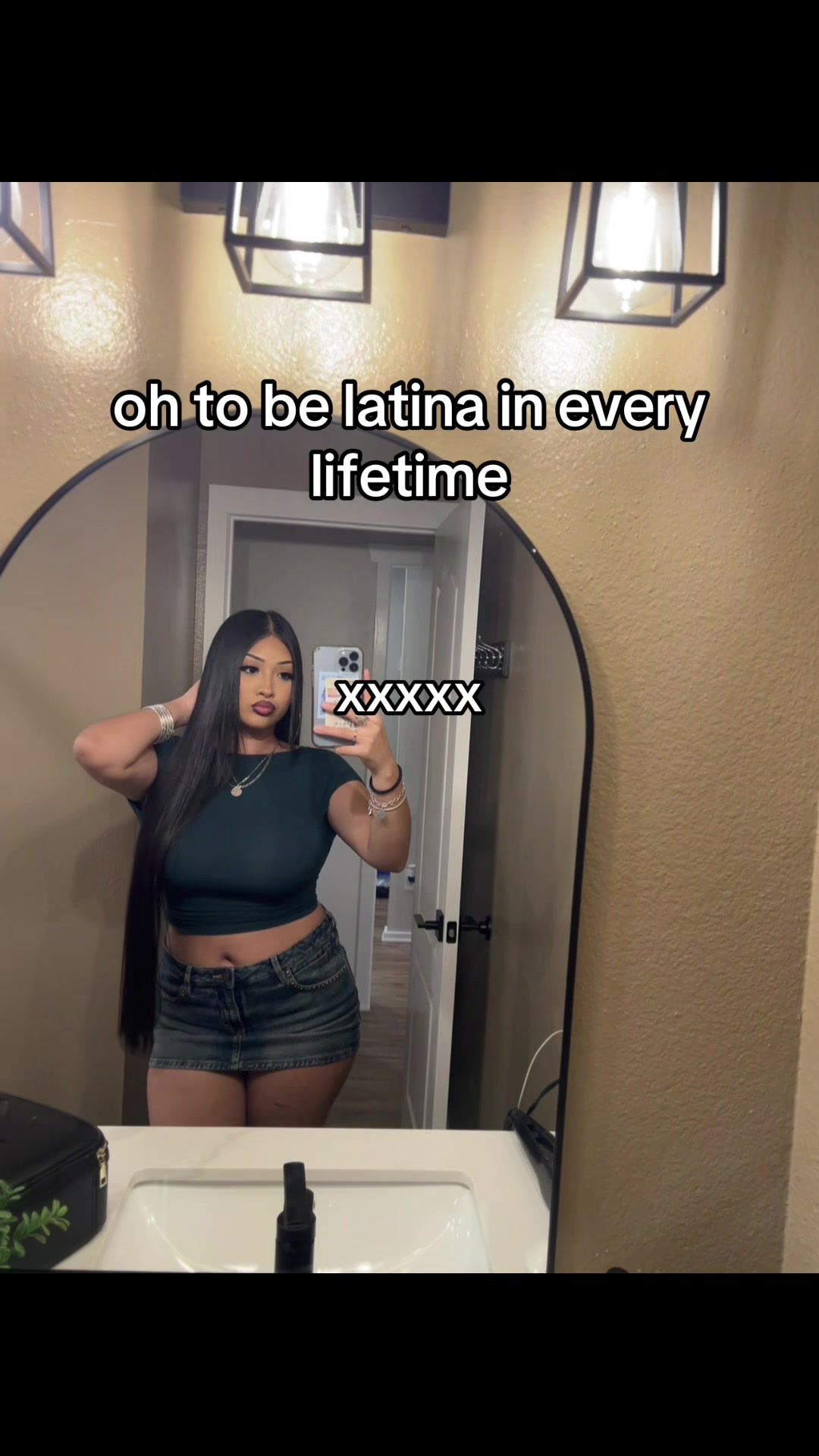 @Luna🌙