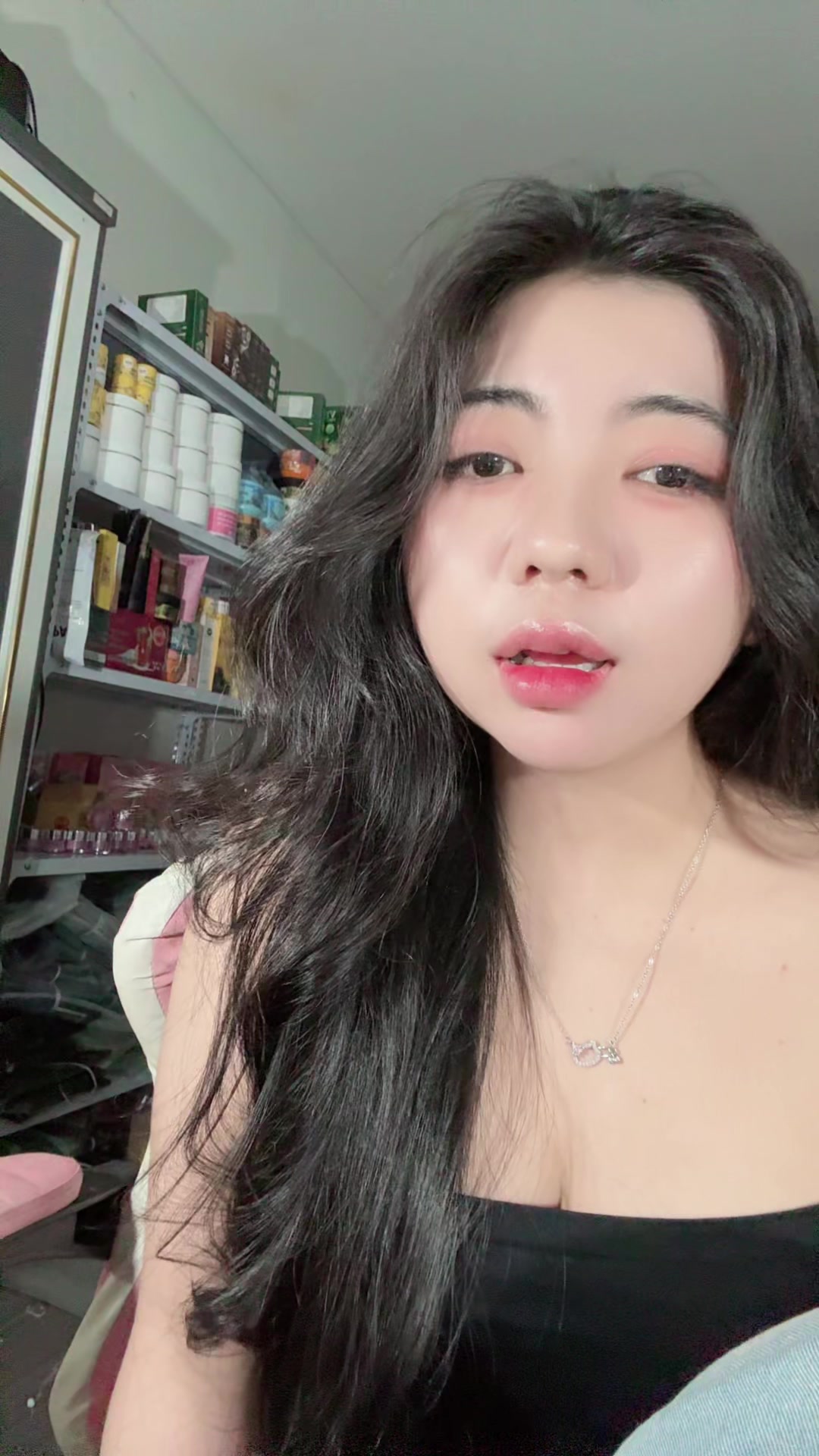 @Oun Leak💗🦋