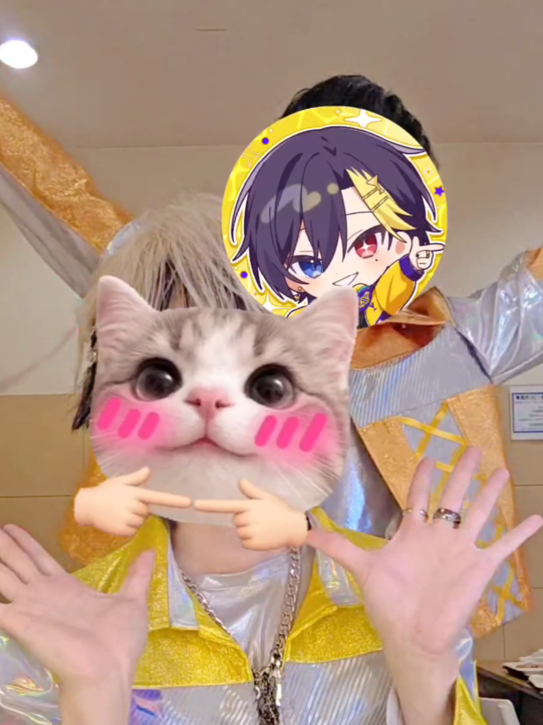 @やなと