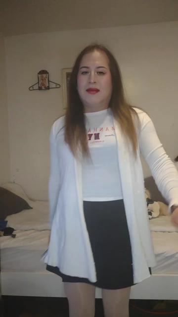 @Lizvivian99