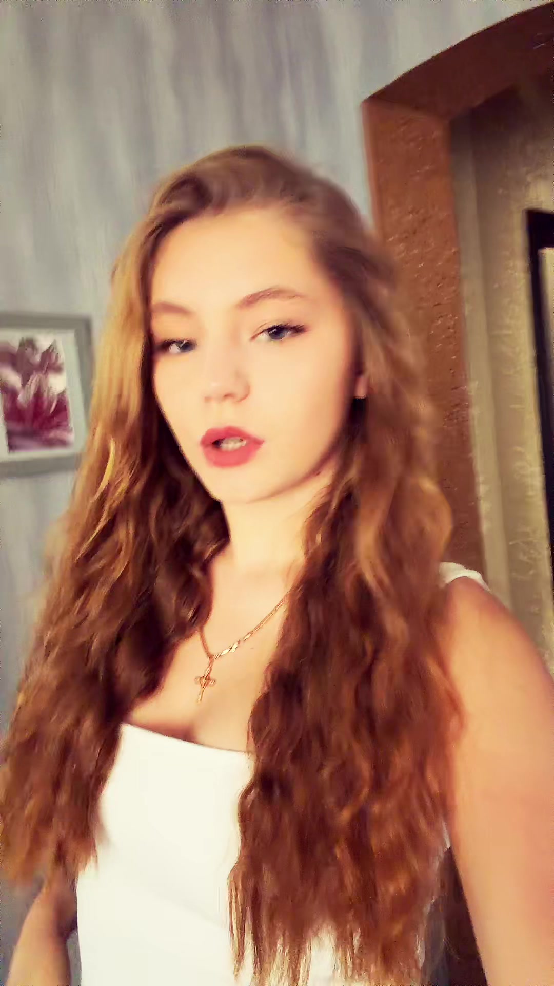 @Вікторія