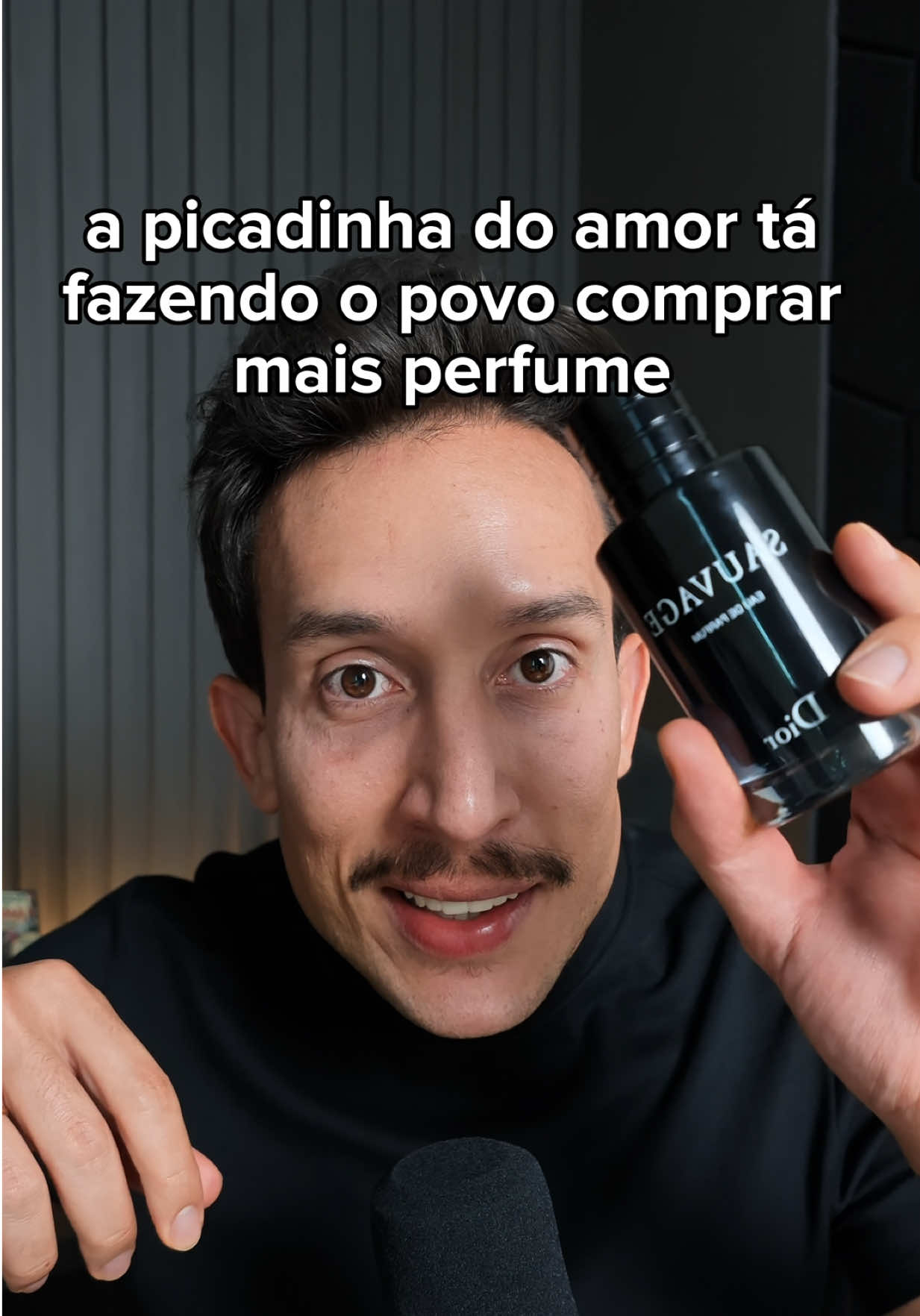 @jhones carneiro m&eacute;dico