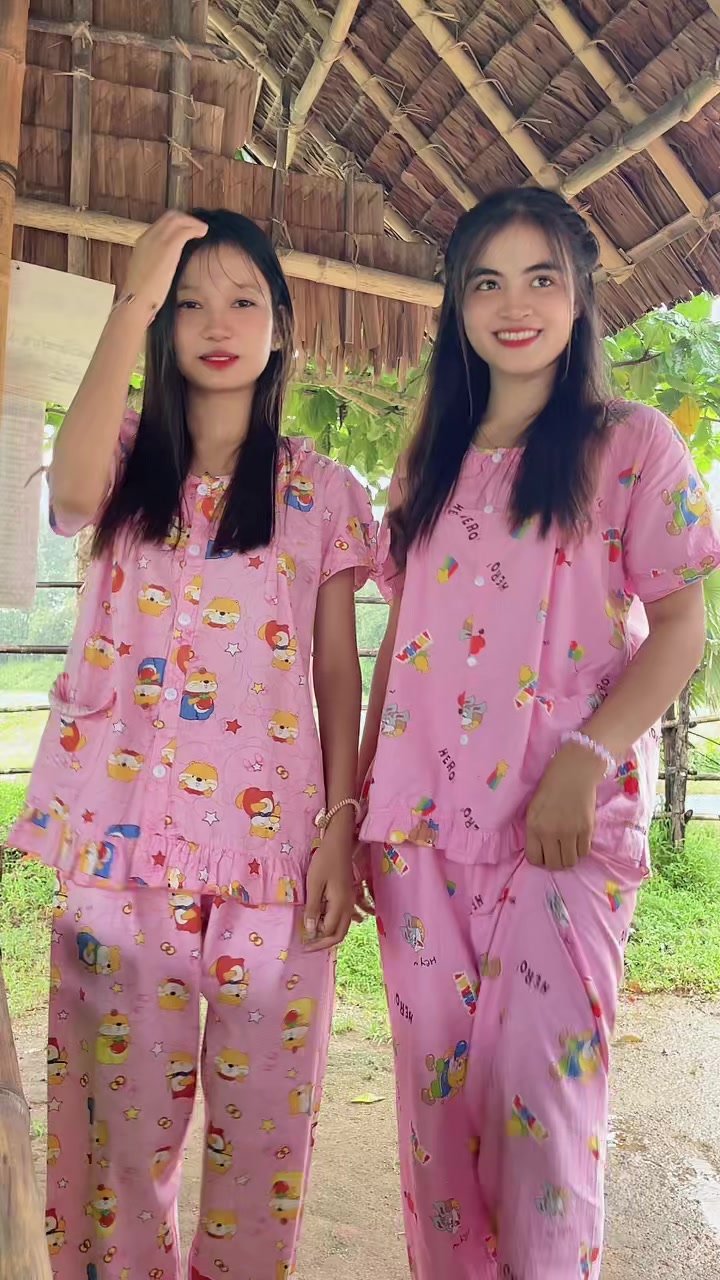 @Hnin Nu Hlaing🍃(Zwel)